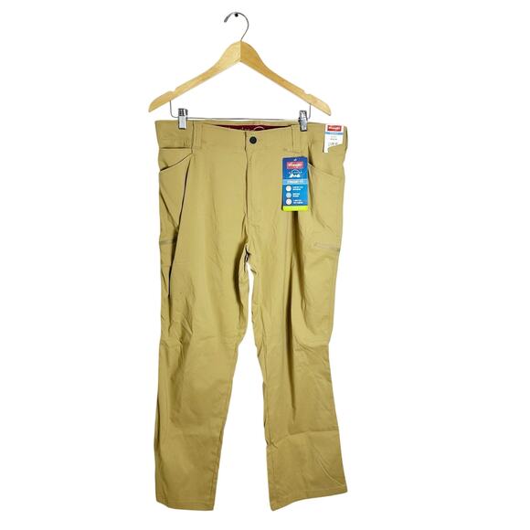 NWT Wrangler Straight Fit Outdoor Athletic Khaki Beige Pants sz 38x30 - Picture 1 of 9